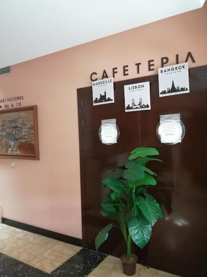 Hostal Julian Brunete Dış mekan fotoğraf